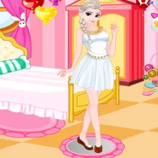 Elsa dress-up